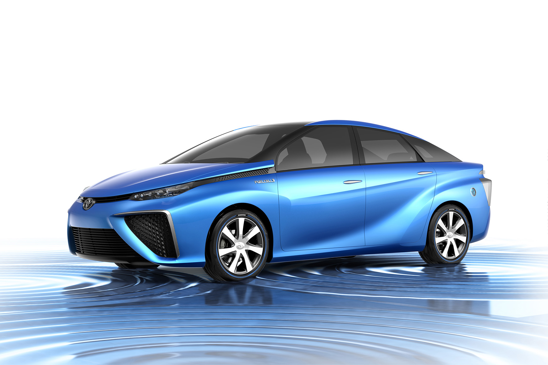 Toyota onthult (lelijke) FCV Concept waterstofauto