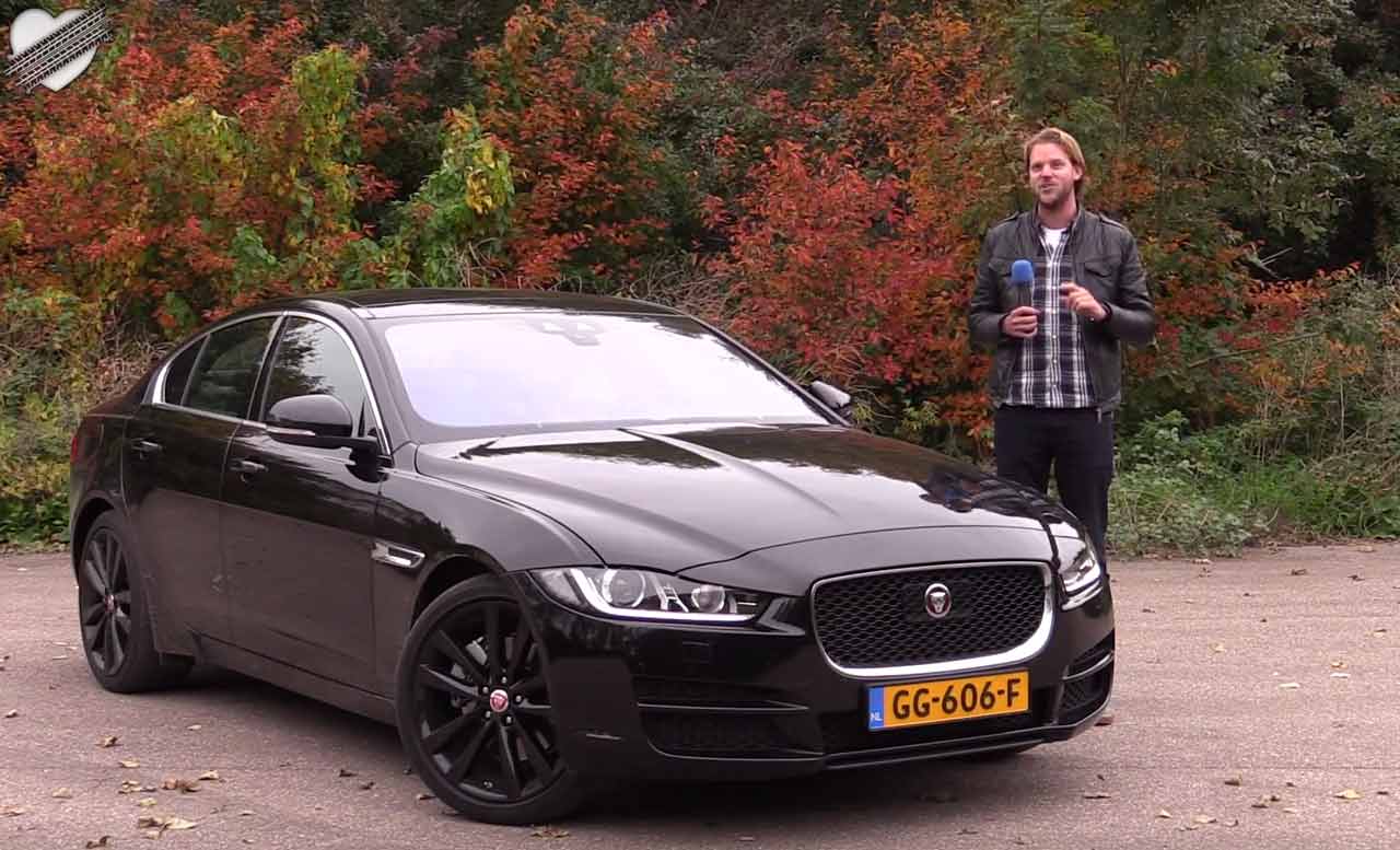 Test Jaguar XE 25t Portfolio (2015)