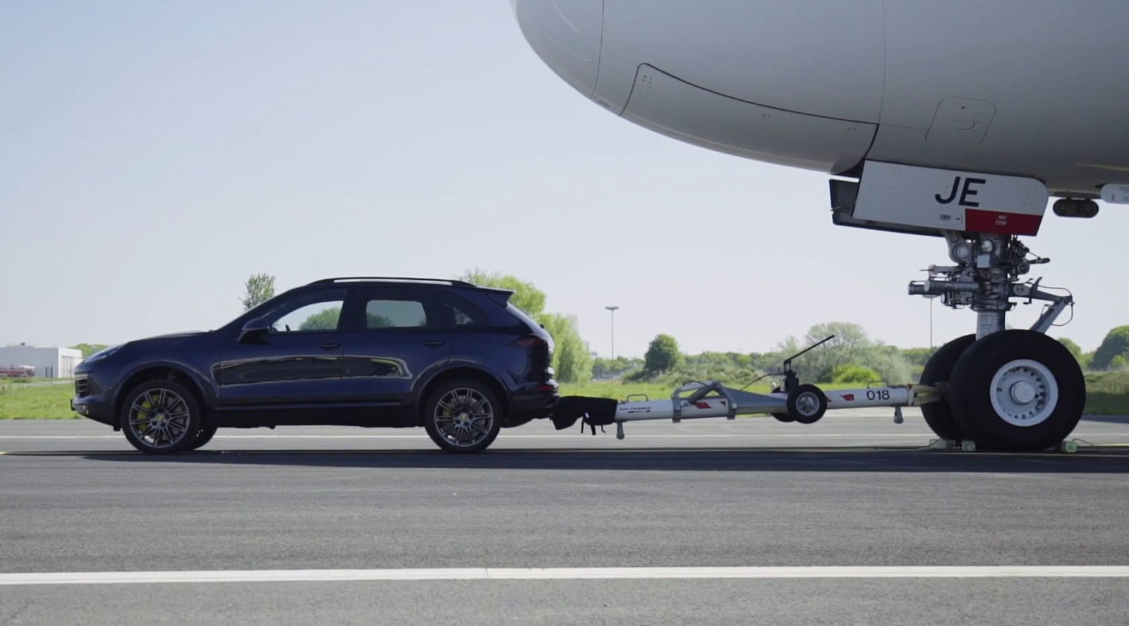 Porsche Cayenne trekt een Airbus A380 en zet record
